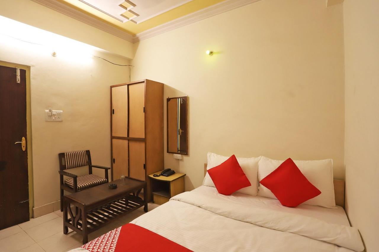 Oyo Flagship 76697 Hotel Park Awadh Lucknow Exterior foto