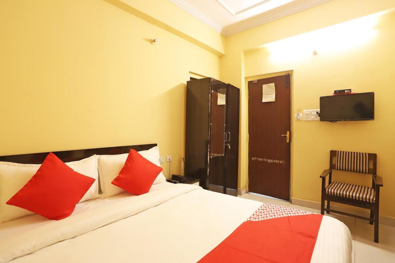 Oyo Flagship 76697 Hotel Park Awadh Lucknow Exterior foto
