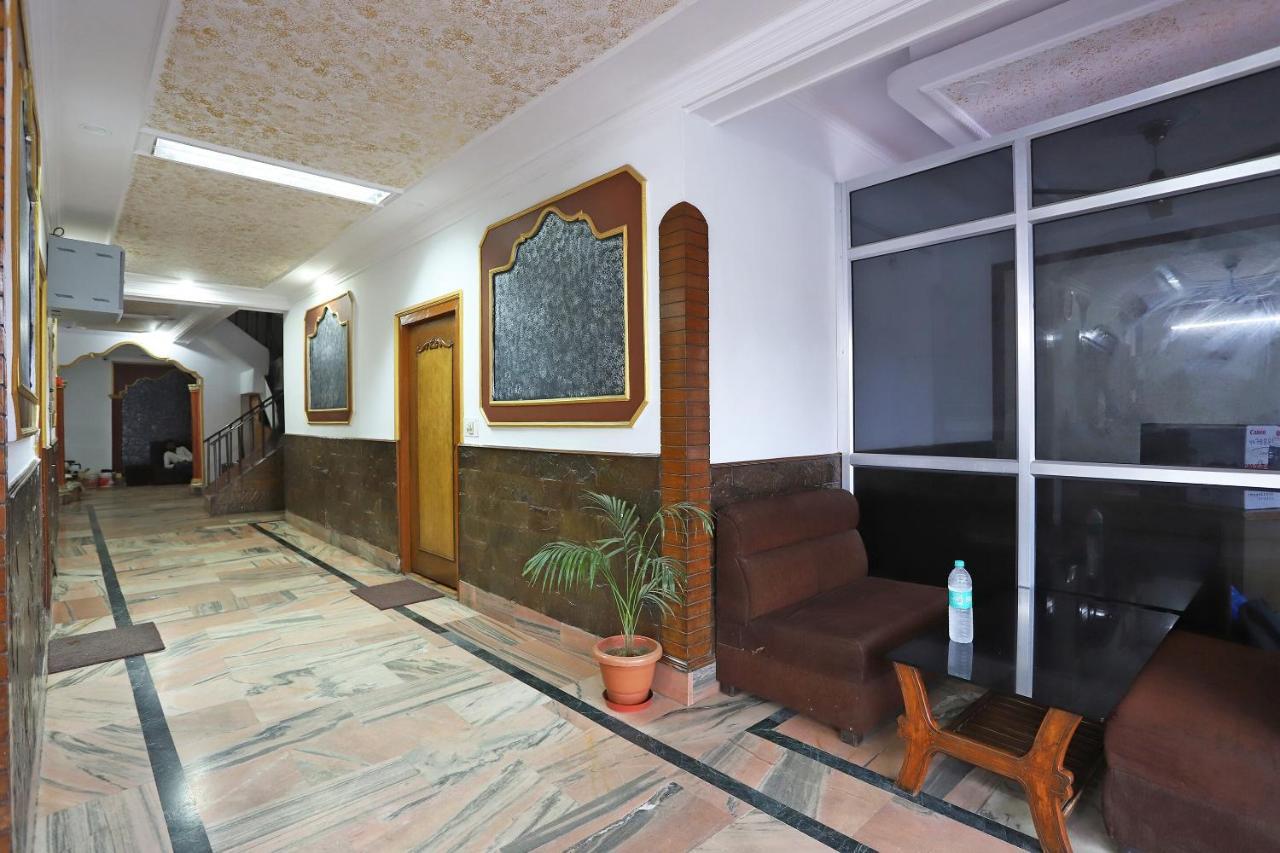 Oyo Flagship 76697 Hotel Park Awadh Lucknow Exterior foto